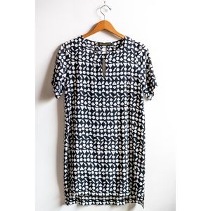 ⚡️ Geometric Print Asymmetric Dress